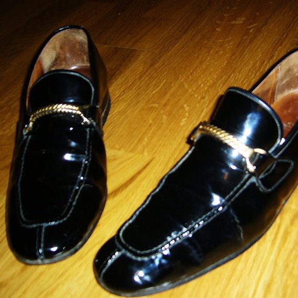 2Die4! Gucci 1960\'s Patent Leather Loafers 42.5 main image 4